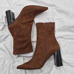NEW Jeffrey Campbell Siren Bootie in a brown suede finish size 11